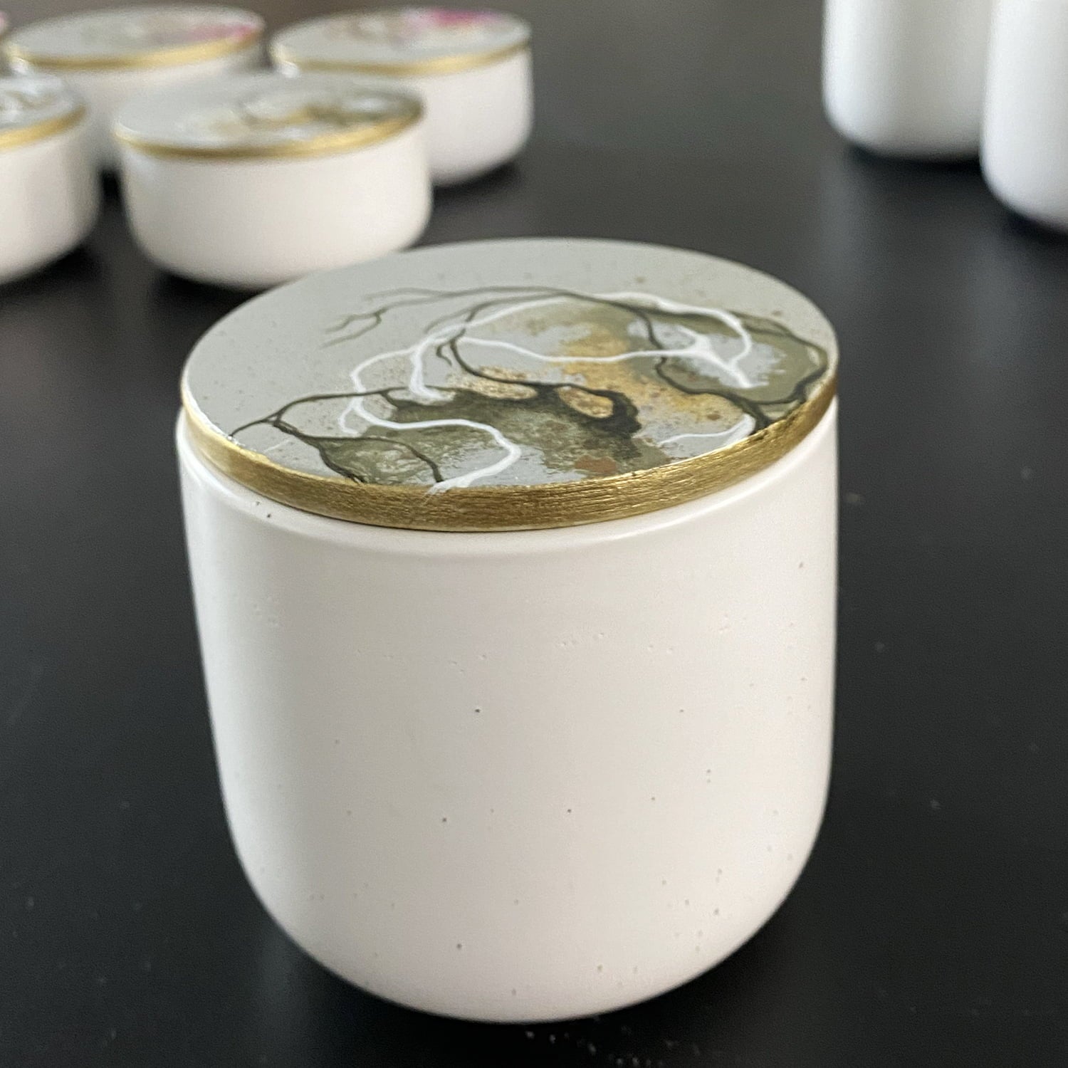 Small jar with lid